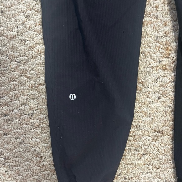 LULULEMON black dance studio joggers - Picture 3 of 4